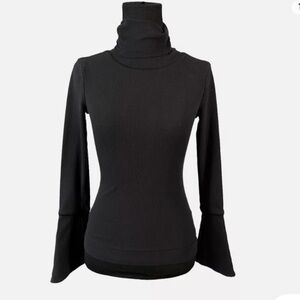 FREE PEOPLE TURTLENECK